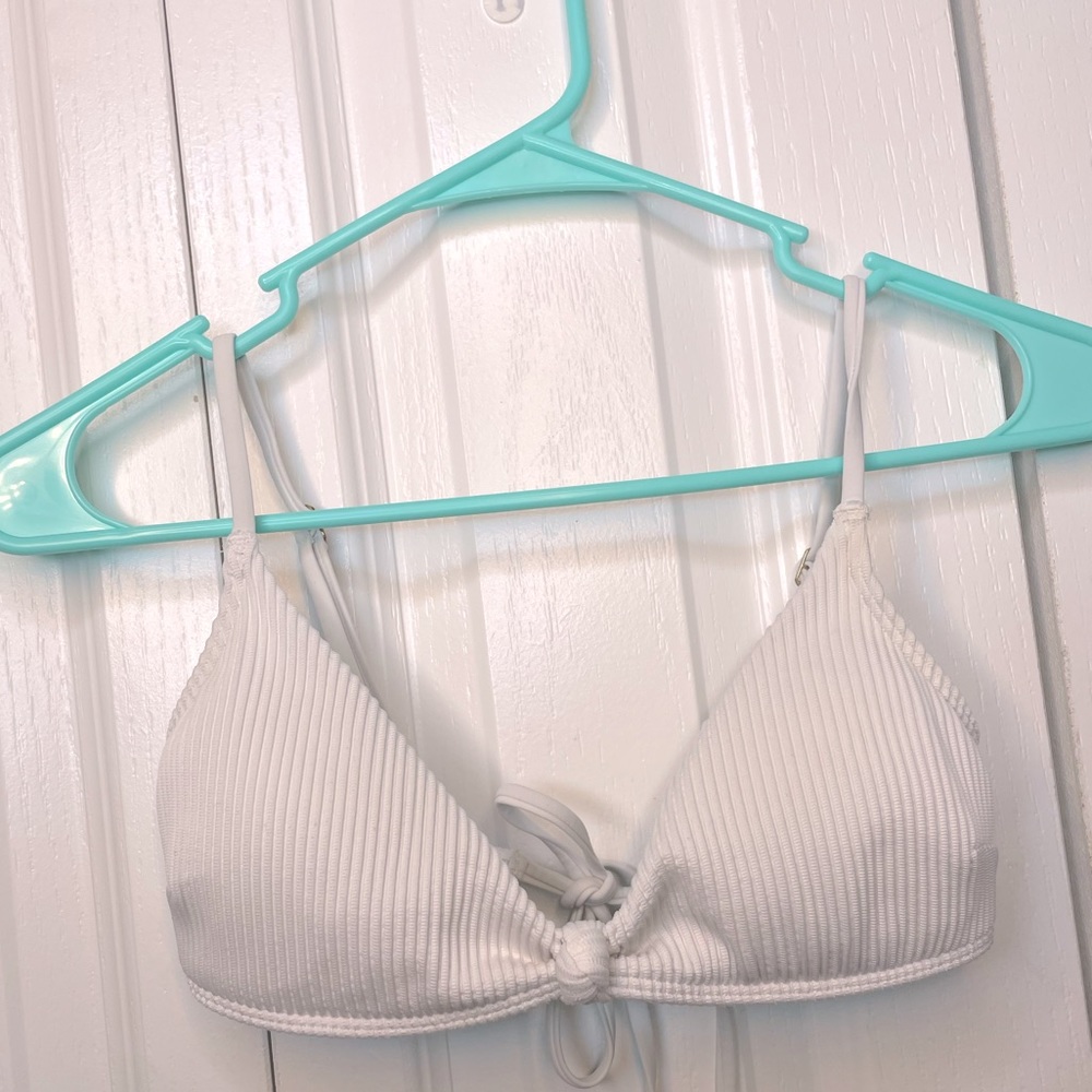 white super cute Hollister bathing suit top!